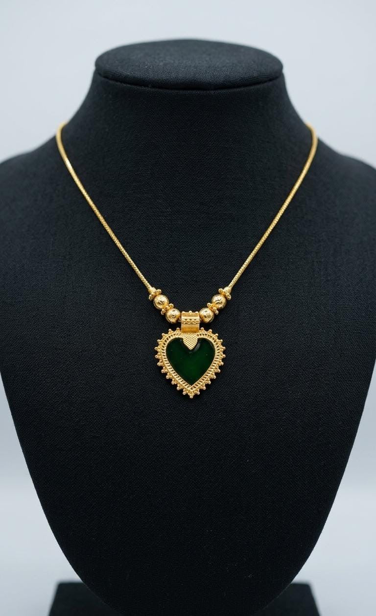 Palakka pendant chain